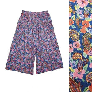 {Portraits by Northern Isles} Women's Vintage Paisley Floral Print Cullottes